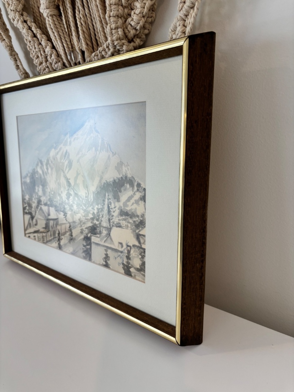 Vintage framed watercolour painting of Banff Canada signed Madge Hogarth 1975 - Picture 3 of 11
